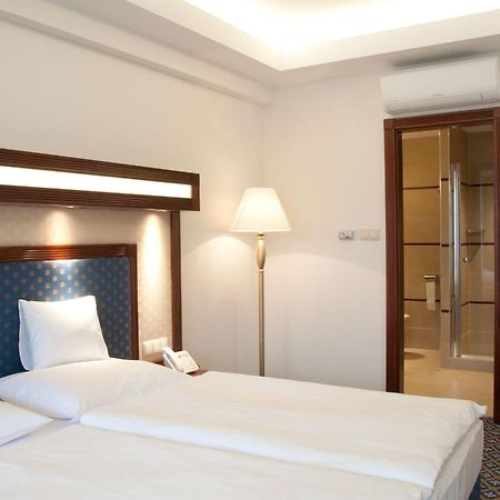 Centrum Hotel Debrecen Ruang foto